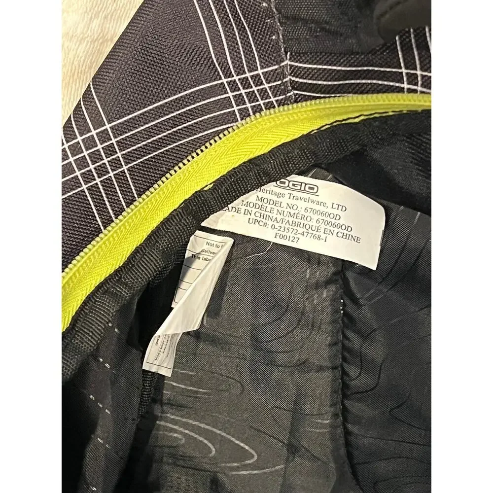 Ogio Lightweight Cloth Backpack - Picture 4 of 5